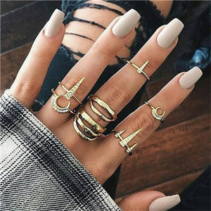 docona Vintage Silver Carved Geometric Knuckle Ring Set for Women Girl Rhinestone Midi Rings Set Party Jewelry Anillos