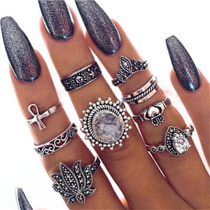 docona Vintage Silver Carved Geometric Knuckle Ring Set for Women Girl Rhinestone Midi Rings Set Party Jewelry Anillos